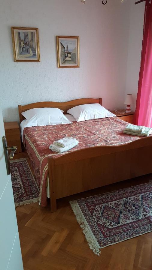 Haus Silvia Apartment Rovinj Exterior foto