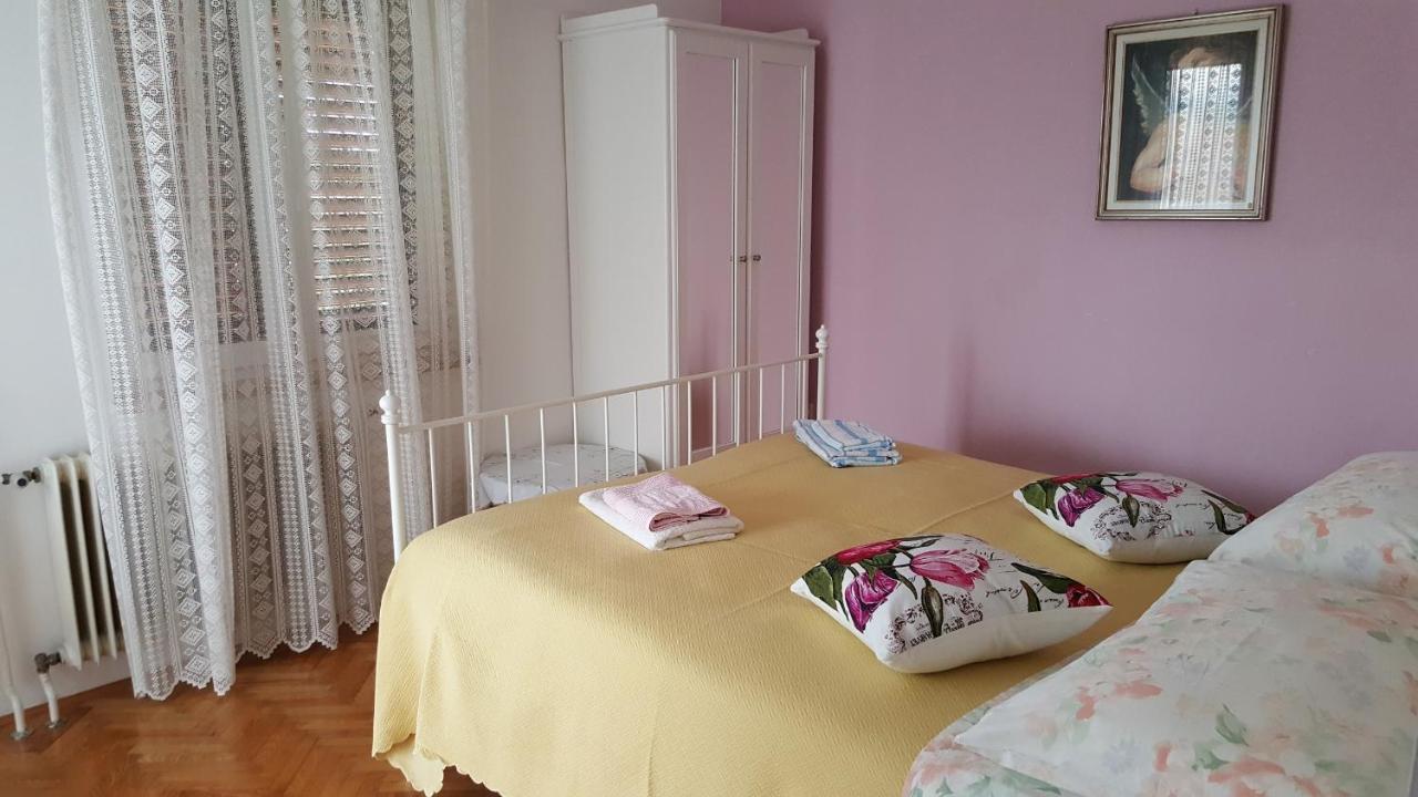 Haus Silvia Apartment Rovinj Exterior foto