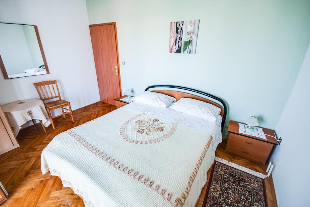 Haus Silvia Apartment Rovinj Exterior foto