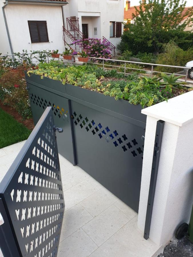Haus Silvia Apartment Rovinj Exterior foto