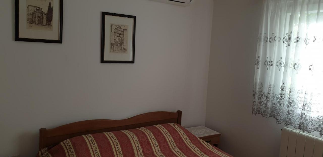 Haus Silvia Apartment Rovinj Exterior foto
